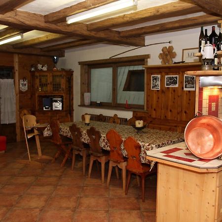 Art Apartments Casa Lapis Livigno Exterior photo