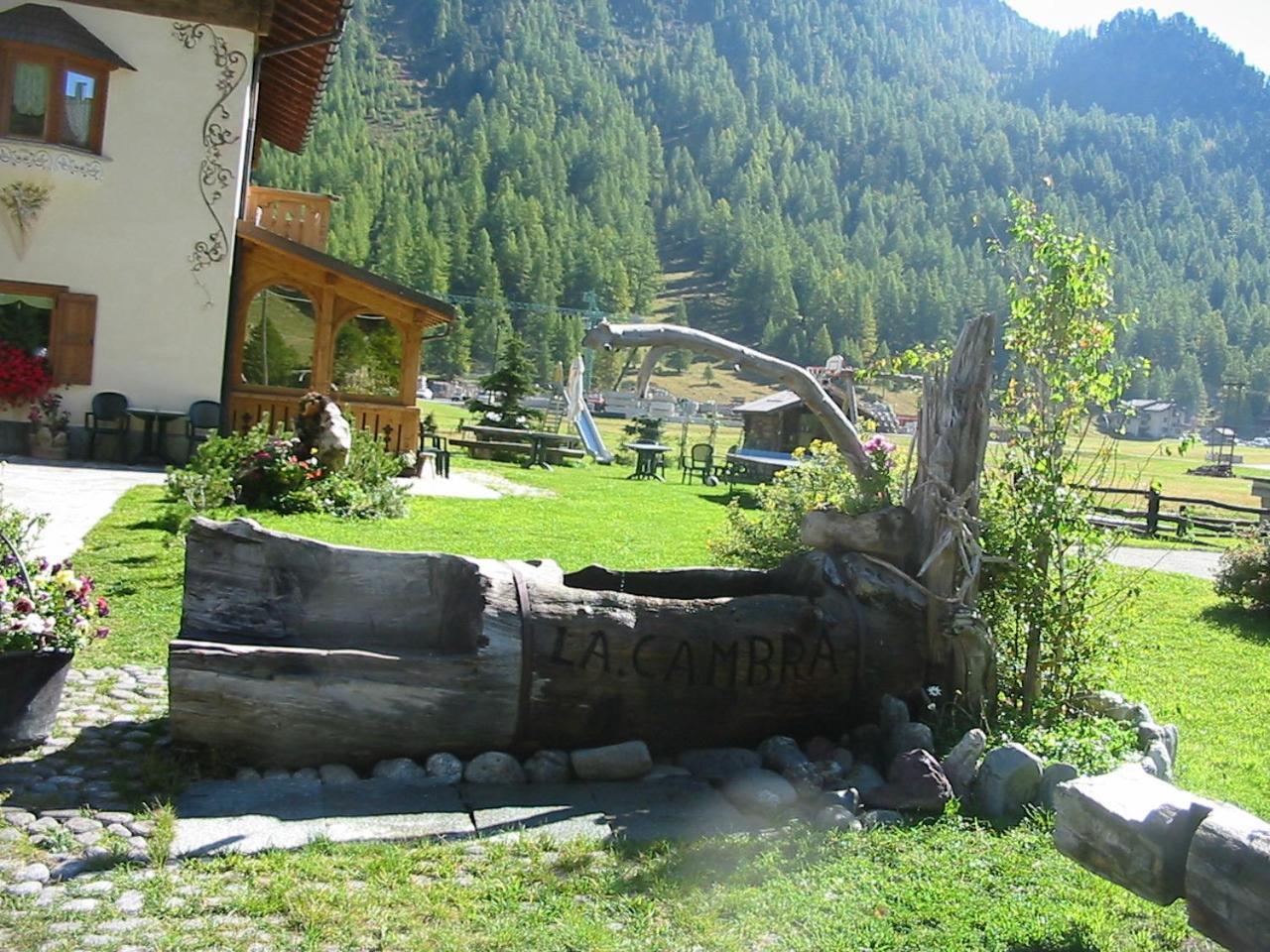 Art Apartments Casa Lapis Livigno Exterior photo